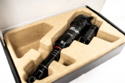 RockShox Super Deluxe Ultimate Thru Shaft RCT Rear Shock 230x62.5 Rail 7 RockShox Super Deluxe Ultimate Thru Shaft RCT Rear Shock 230x62.5 Rail -DOLAN BikeParts Rock Shox Super Deluxe Ultimate 4